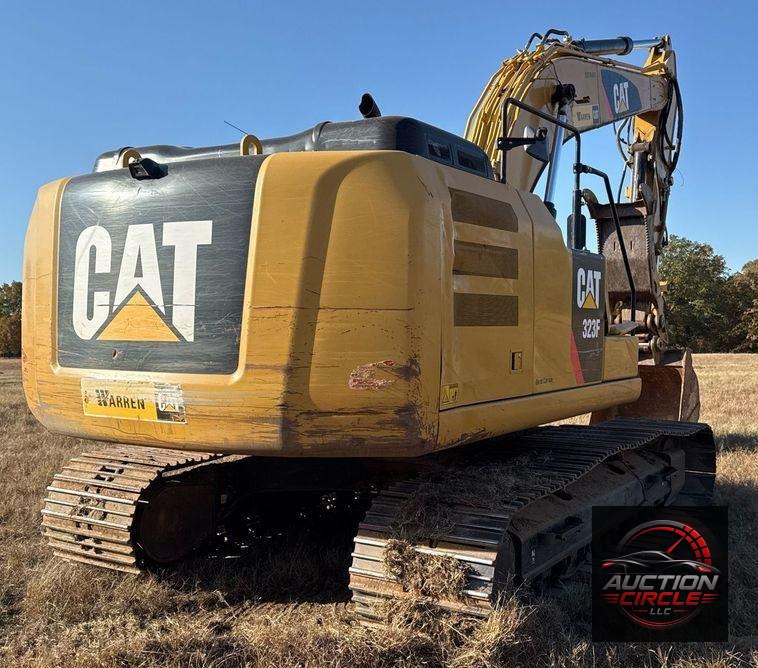 2017 Caterpillar  323F L excavator