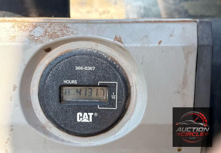 2017 Caterpillar  323F L excavator
