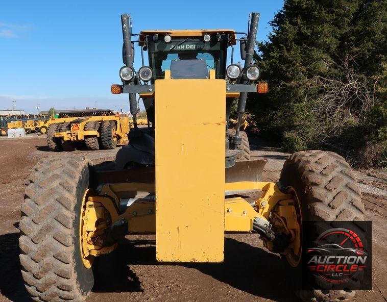 2016 John Deere 672G  motor grader