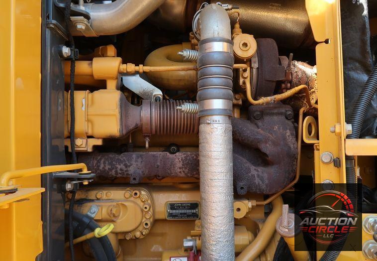 2016 John Deere 672G  motor grader