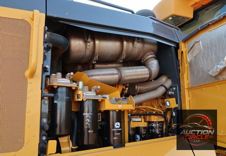 2016 John Deere 672G  motor grader