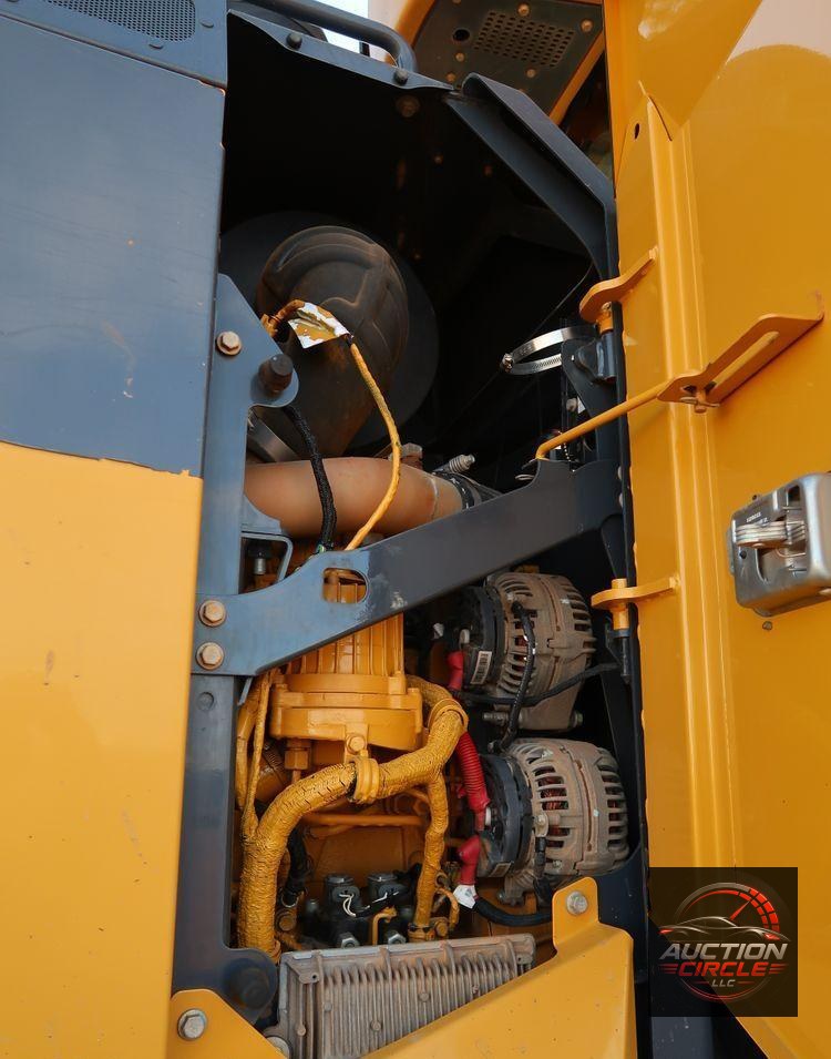2016 John Deere 672G  motor grader
