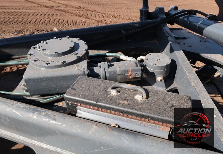 2016 John Deere 672G  motor grader
