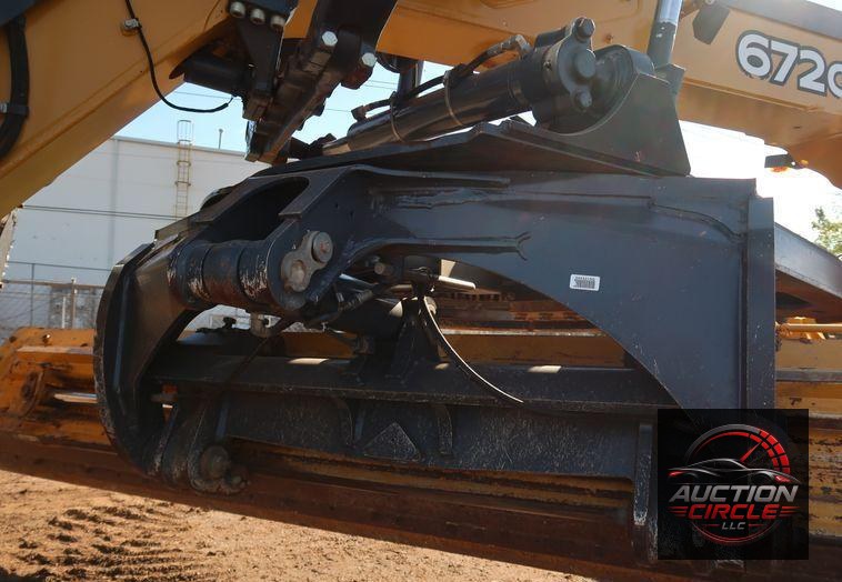 2016 John Deere 672G  motor grader