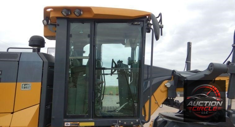 2015 John Deere 672G  motor grader