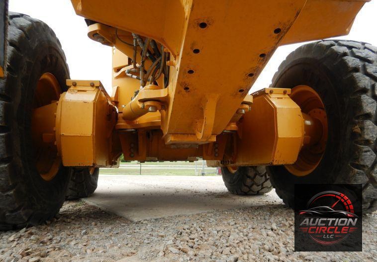 2015 John Deere 672G  motor grader