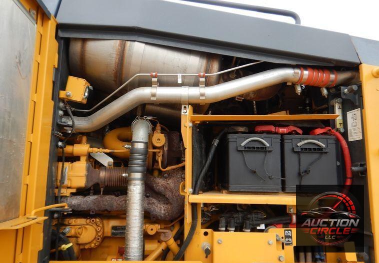 2015 John Deere 672G  motor grader