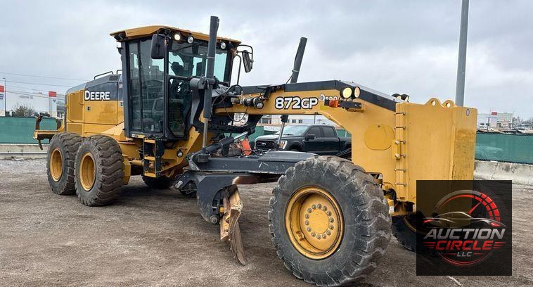 2015 John Deere 872GP motor grader