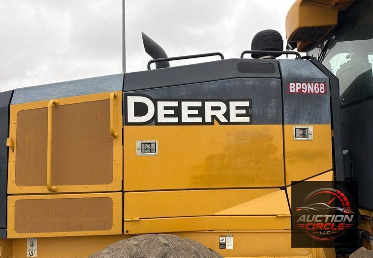 2015 John Deere 872GP motor grader