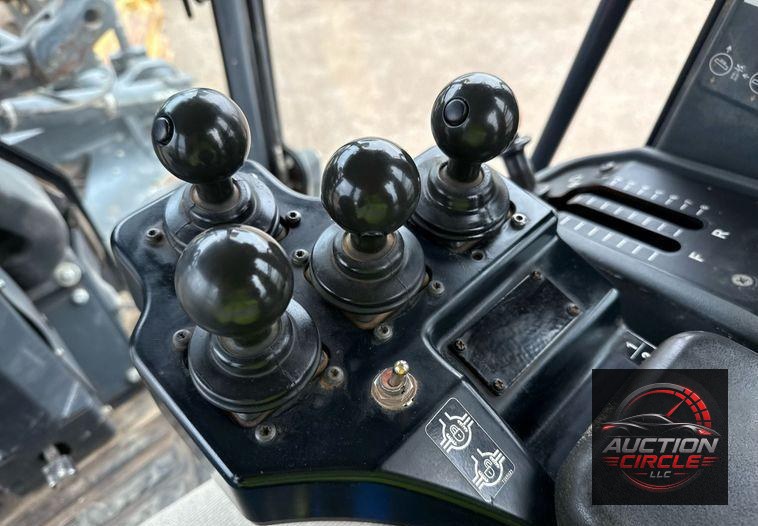 2015 John Deere 872GP motor grader