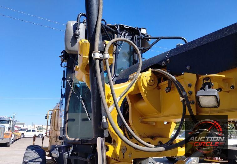2017 Caterpillar 140M3  motor grader
