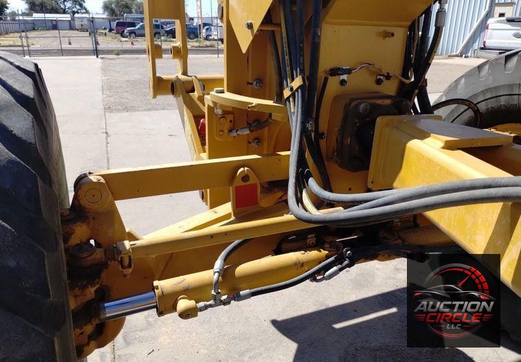 2017 Caterpillar 140M3  motor grader