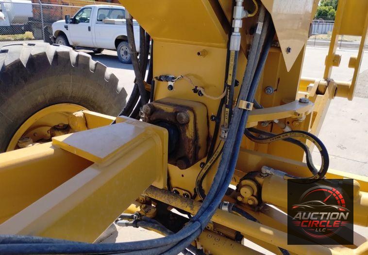 2017 Caterpillar 140M3  motor grader