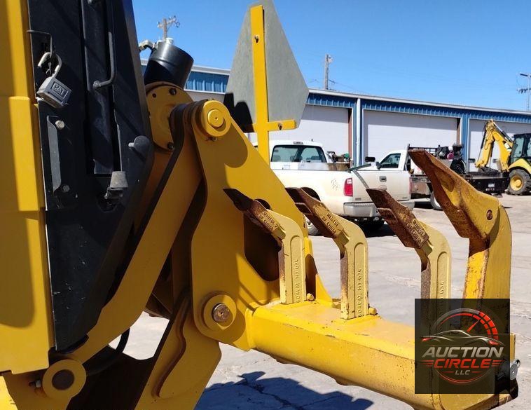 2017 Caterpillar 140M3  motor grader