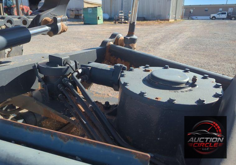 2012 John Deere 772GP  motor grader