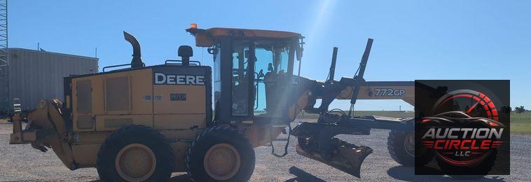 2012 John Deere 772GP  motor grader