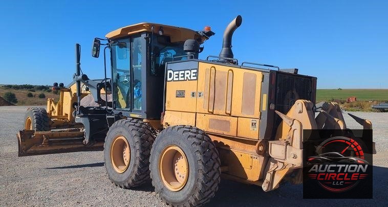 2012 John Deere 772GP  motor grader