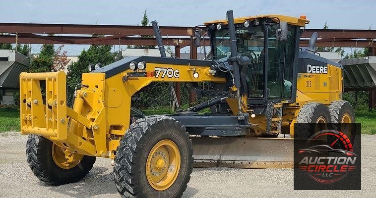 2016 John Deere 770G  motor grader