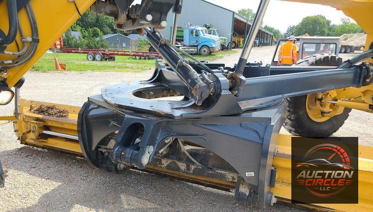 2016 John Deere 770G  motor grader