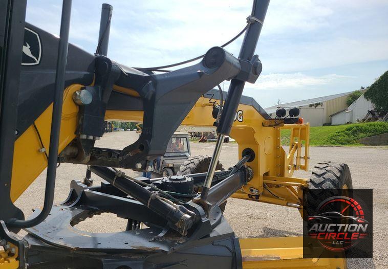 2016 John Deere 770G  motor grader