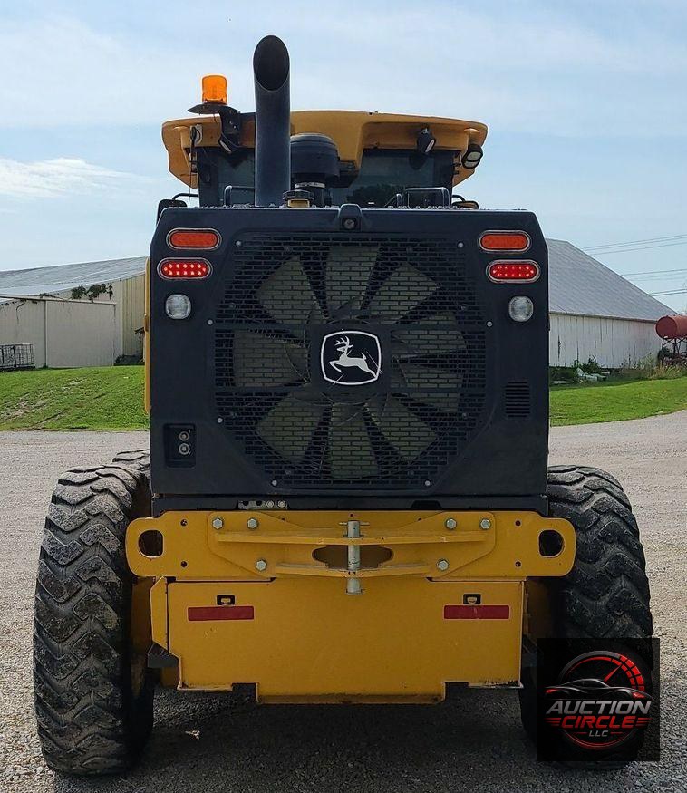 2016 John Deere 770G  motor grader