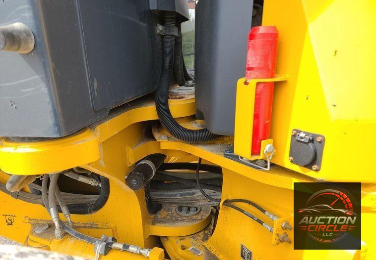 2016 John Deere 770G  motor grader