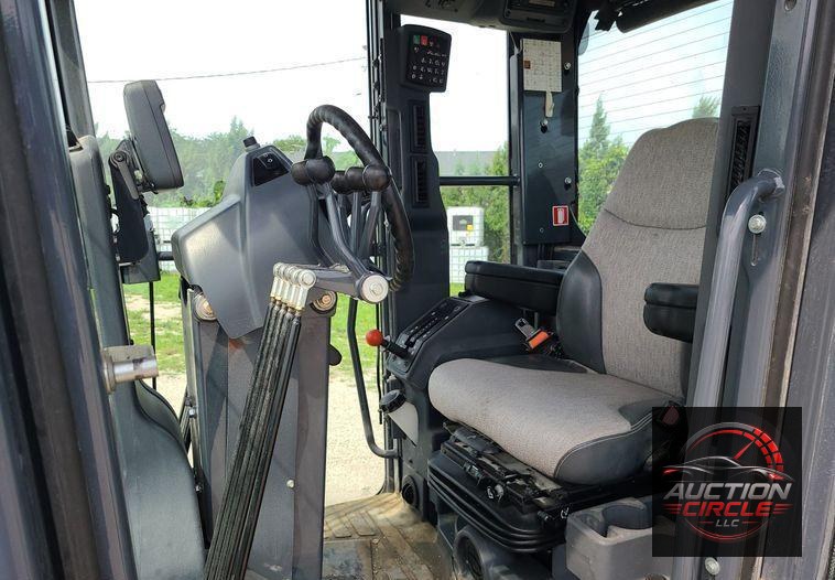 2016 John Deere 770G  motor grader