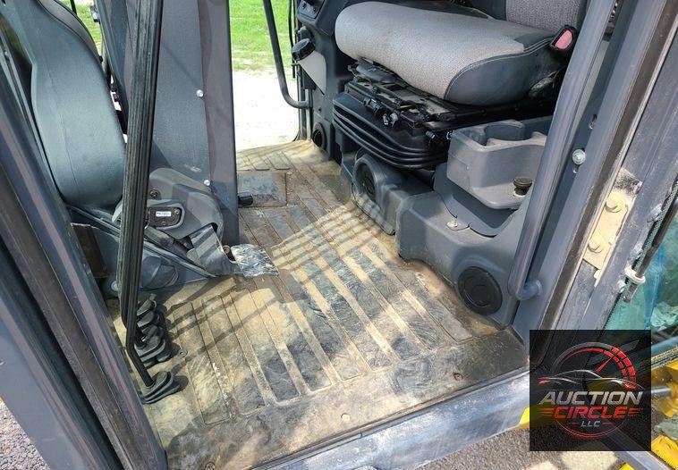 2016 John Deere 770G  motor grader