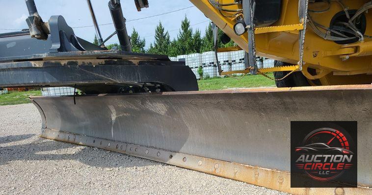 2016 John Deere 770G  motor grader