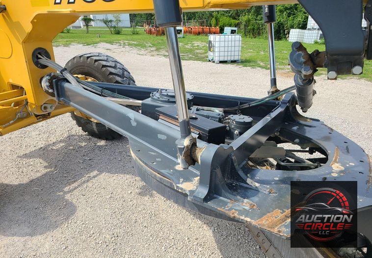 2016 John Deere 770G  motor grader