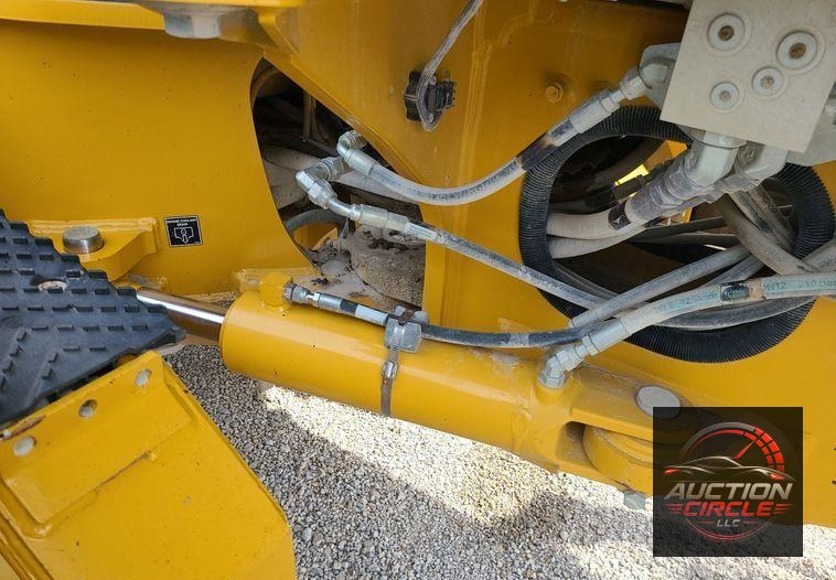 2016 John Deere 770G  motor grader