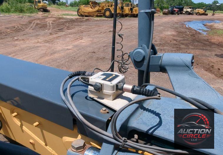 2012 John Deere 672G motor grader