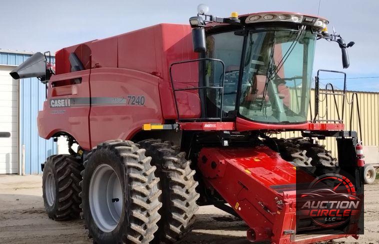 2018 Case IH 7240 combine