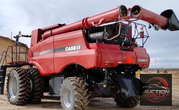 2018 Case IH 7240 combine