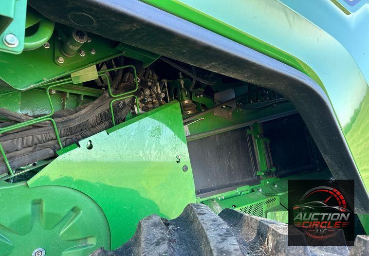 2022 John Deere X9 1100 Signature Edition RWA combine