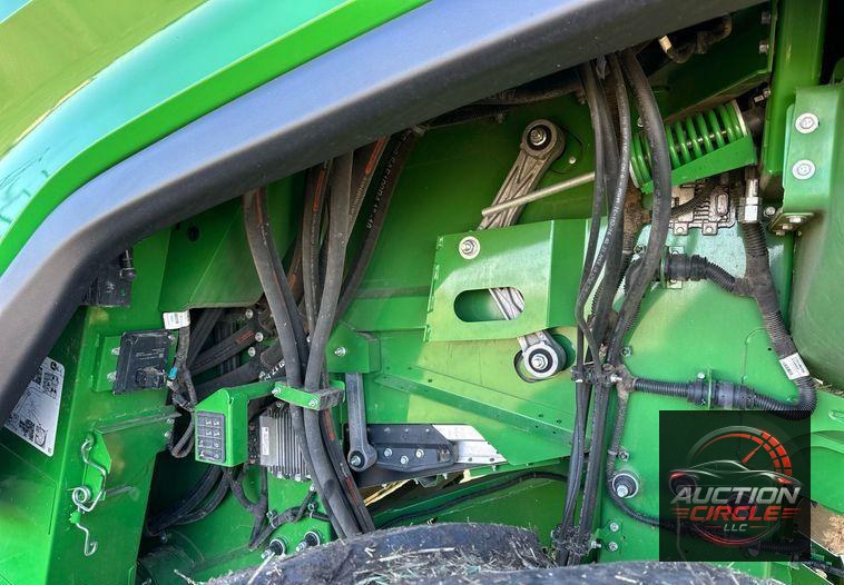 2022 John Deere X9 1100 Signature Edition RWA combine