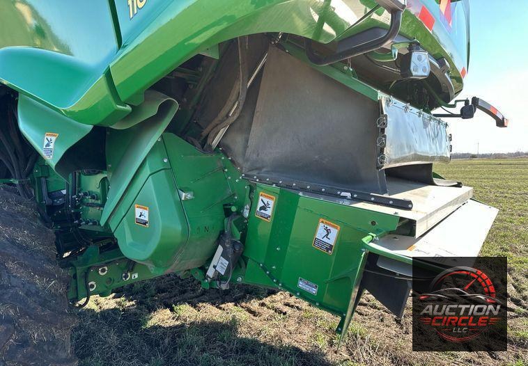 2022 John Deere X9 1100 Signature Edition RWA combine