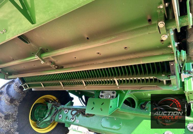 2022 John Deere X9 1100 Signature Edition RWA combine