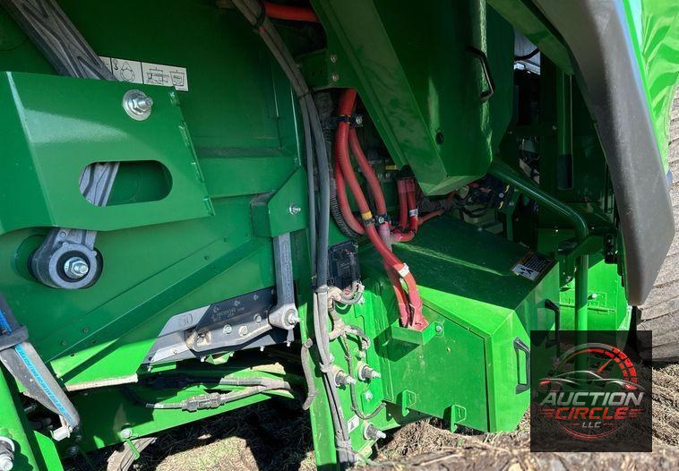 2022 John Deere X9 1100 Signature Edition RWA combine