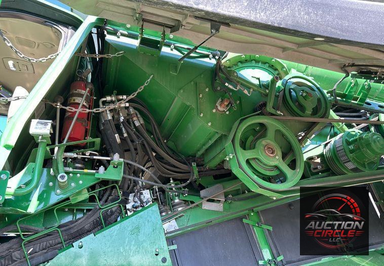 2022 John Deere X9 1100 Signature Edition RWA combine