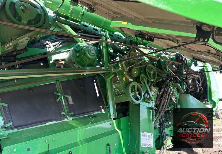 2022 John Deere X9 1100 Signature Edition RWA combine