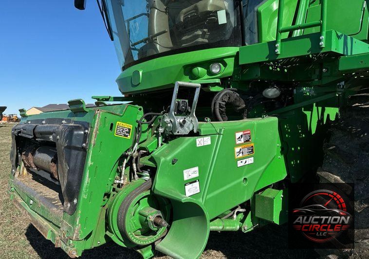 2018 John Deere S790 combine