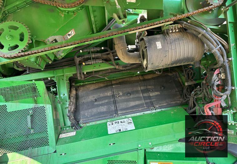 2018 John Deere S790 combine