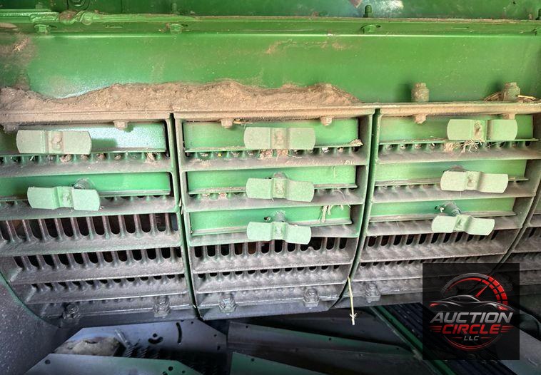 2018 John Deere S790 combine