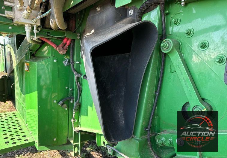 2018 John Deere S790 combine