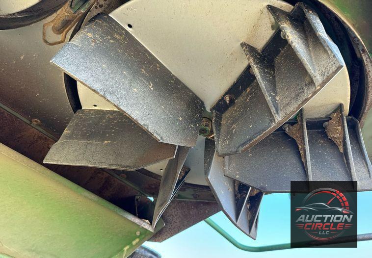 2018 John Deere S790 combine
