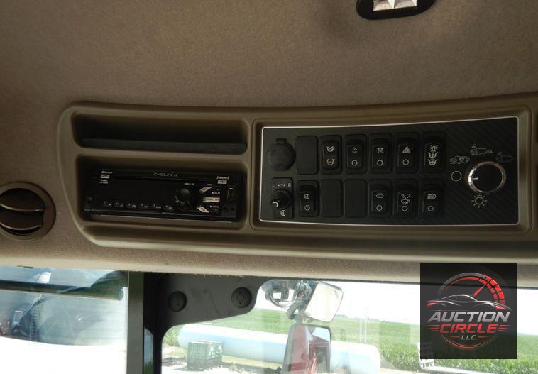 2016 Case IH 7240 AFS combine