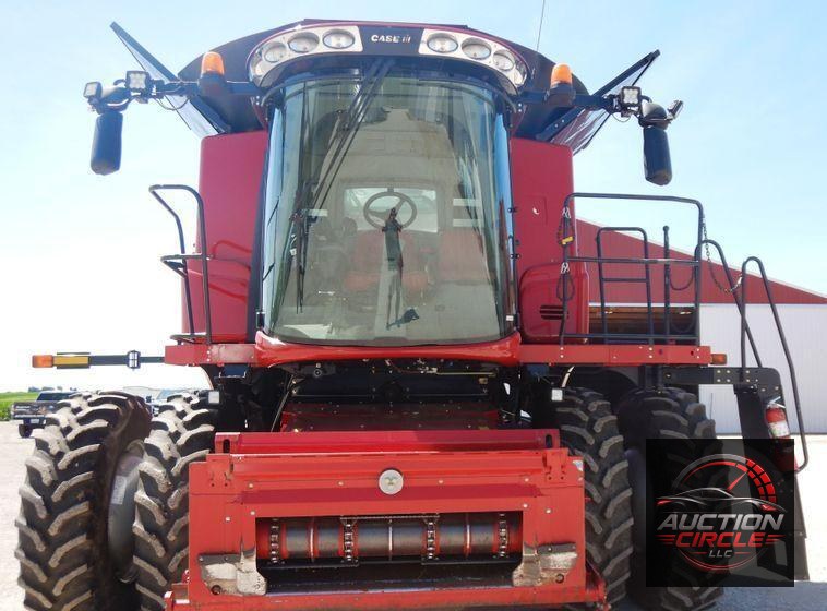 2016 Case IH 7240 AFS combine