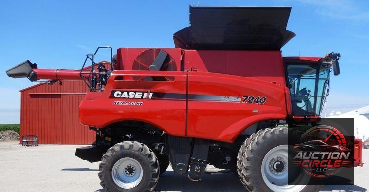 2016 Case IH 7240 AFS combine