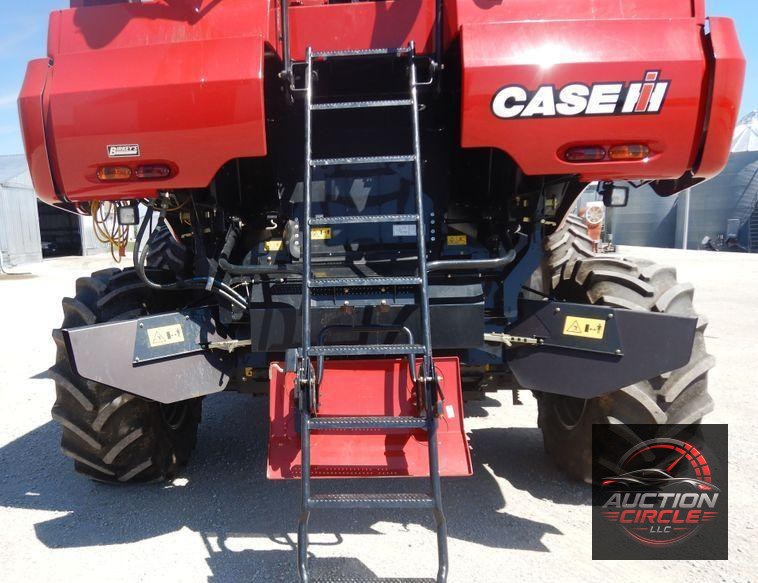 2016 Case IH 7240 AFS combine